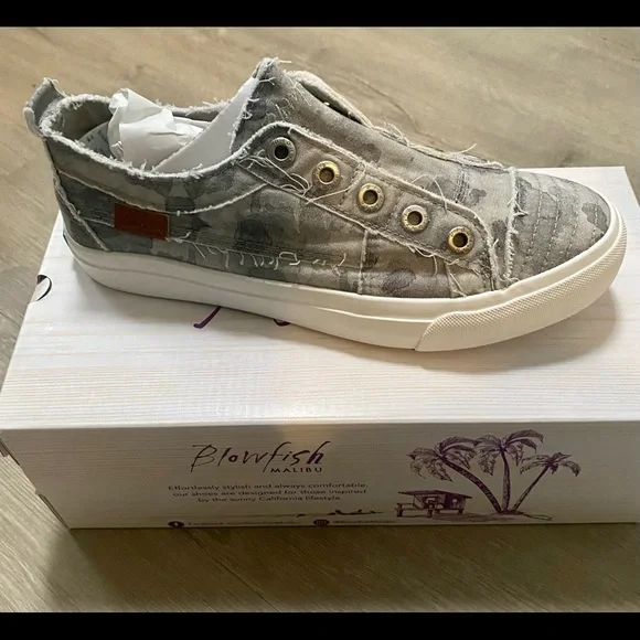 Blowfish Play - gray camo canvas shoes - Picture 6 of 10